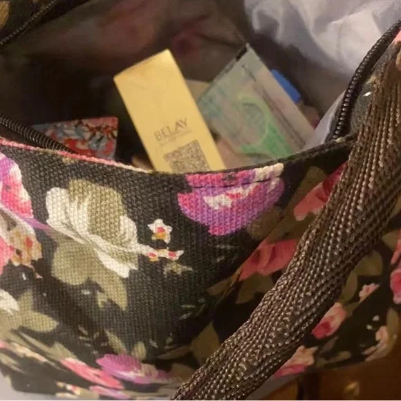 Womens floral print canvas handbag. New - Picture 6 of 6